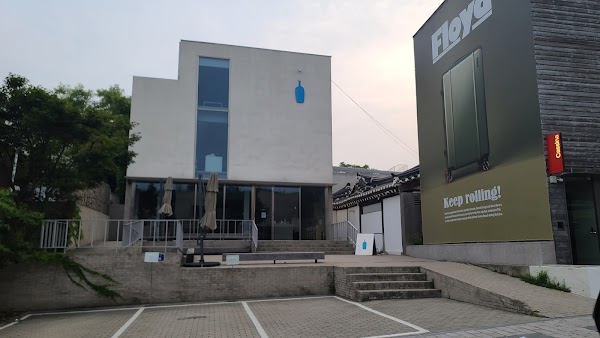 Blue Bottle Samcheong Cafe 4