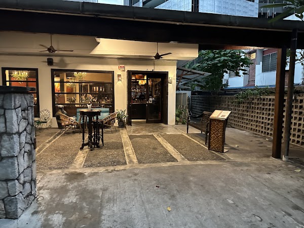 Bijan Bar & Restaurant 5