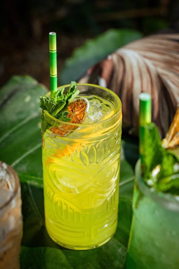 Tikiliano Bar 1