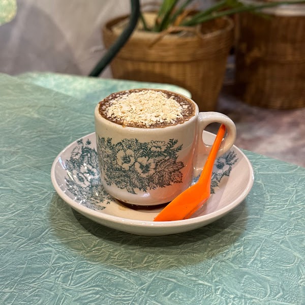 Loong Fong Cafe 龍鳳茶室 4