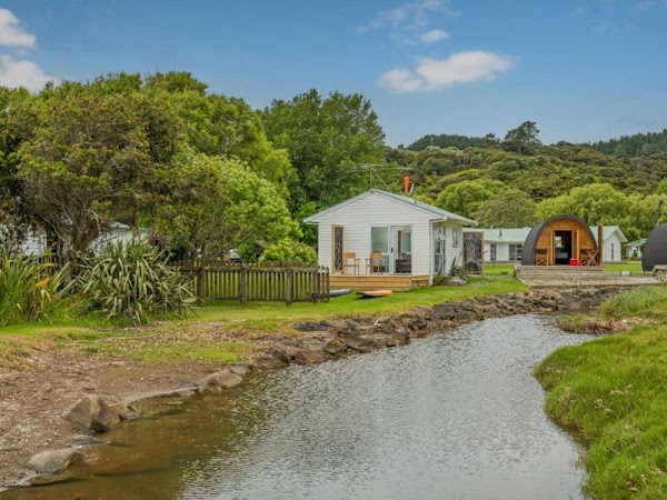 Coromandel Shelly Beach TOP 10 Holiday Park