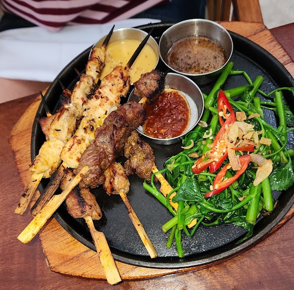 Hai Cafe Courtyard BBQ & Restaurant in Hoi An Old Town 3