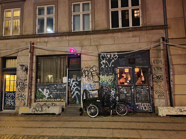 1656 Cocktail Bar