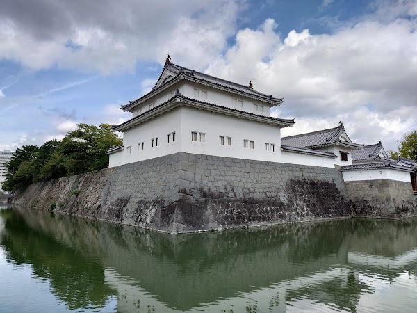 Sumpu Castle Park