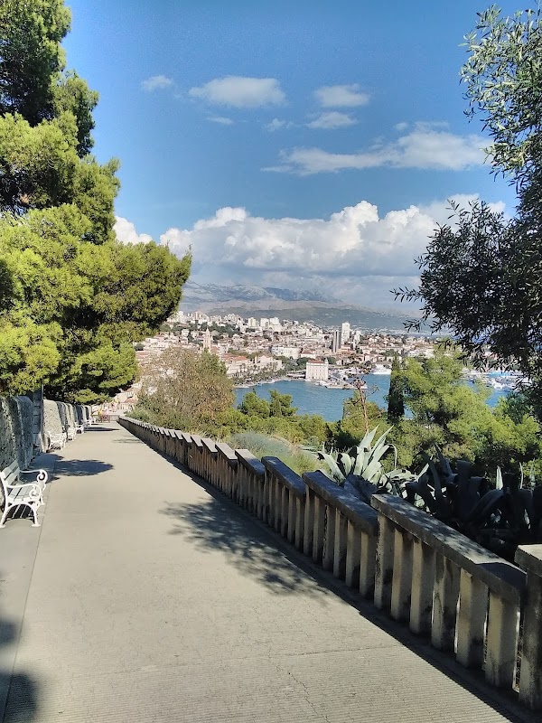 Forest Park Marjan