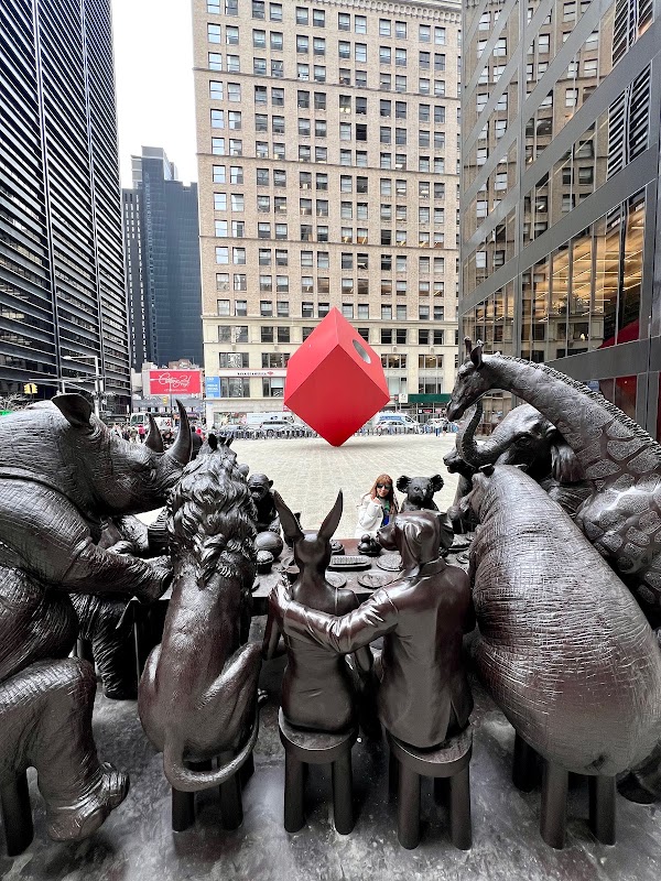 Red Cube by Isamu Noguchi 4