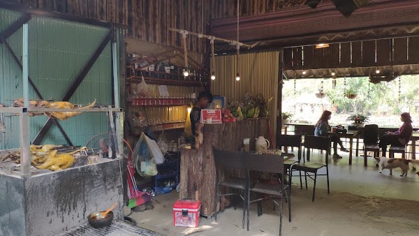 Dung Thu Restaurant 3