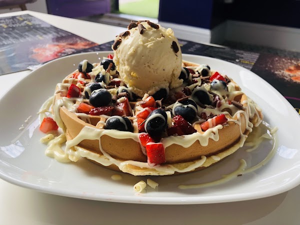 Velvets Cafe & Lounge 1