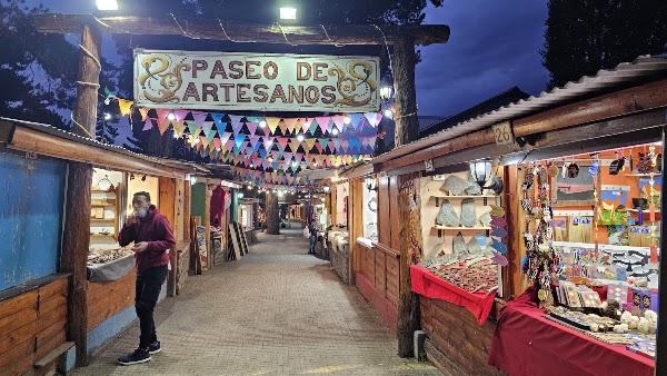 Paseo De Artesanos Jorge Echeverria 1
