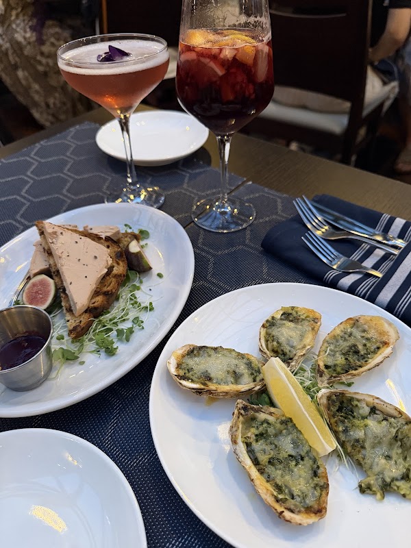 Veloute @ Palace Pier 4