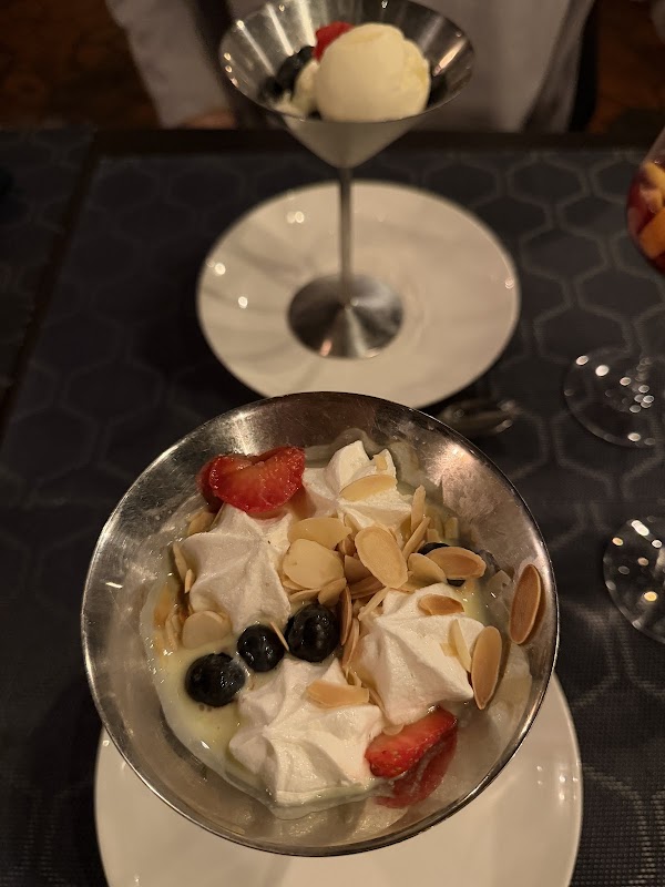 Veloute @ Palace Pier 2