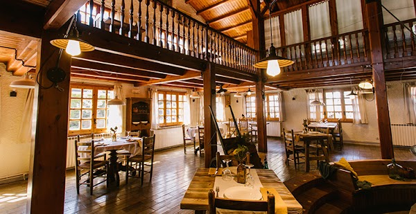 Els Roures Berguedà Restaurant Aparthotel 1