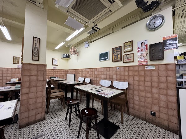 Bolton Cafe 3