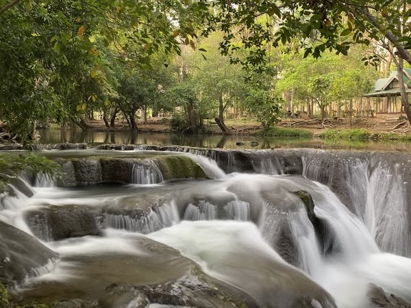Muak Lek Waterfall 1