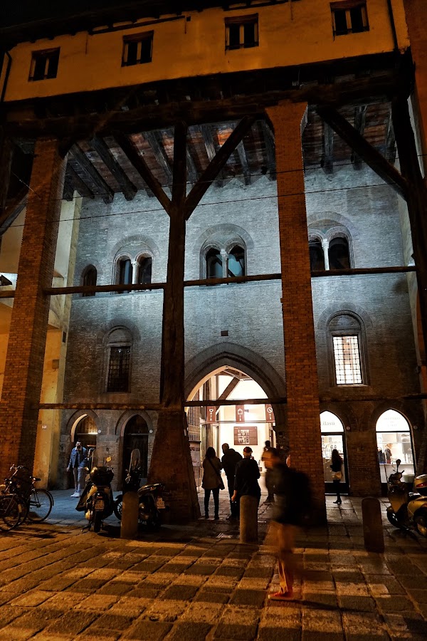 Corte Isolani