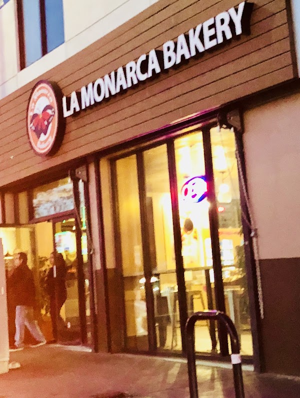 La Monarca Bakery & Cafe 1