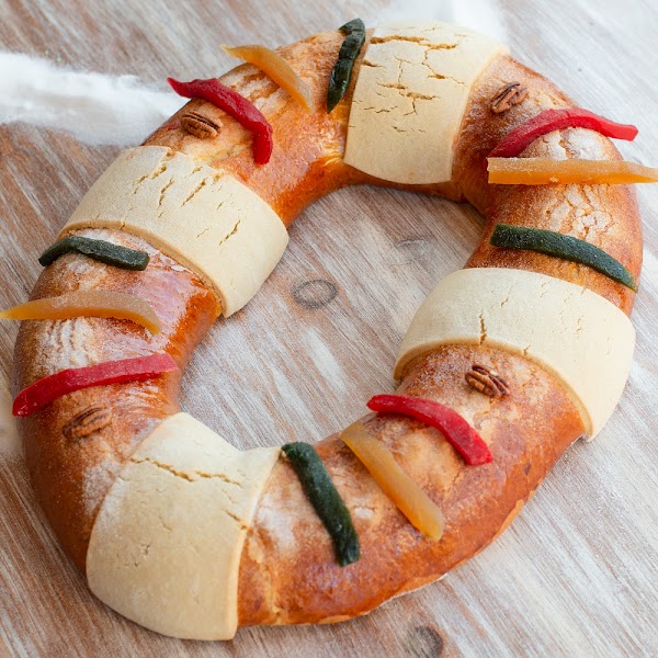 La Monarca Bakery & Cafe 3
