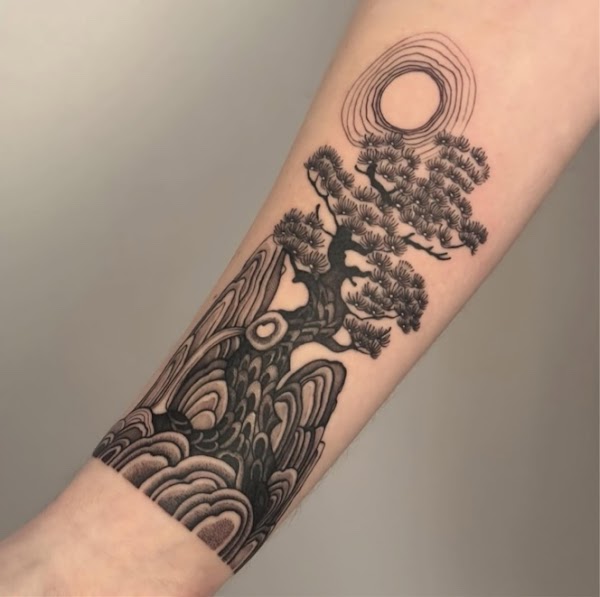 HTK Seoul Hongdae tattoo