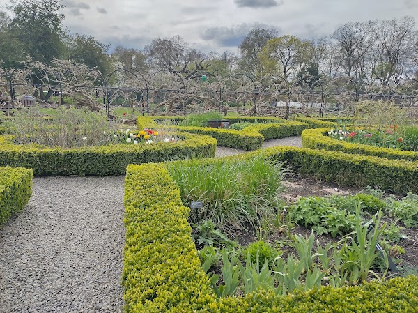 Fulham Palace Walled Garden