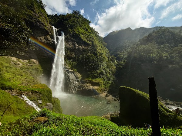 Aw-Asen Falls 4