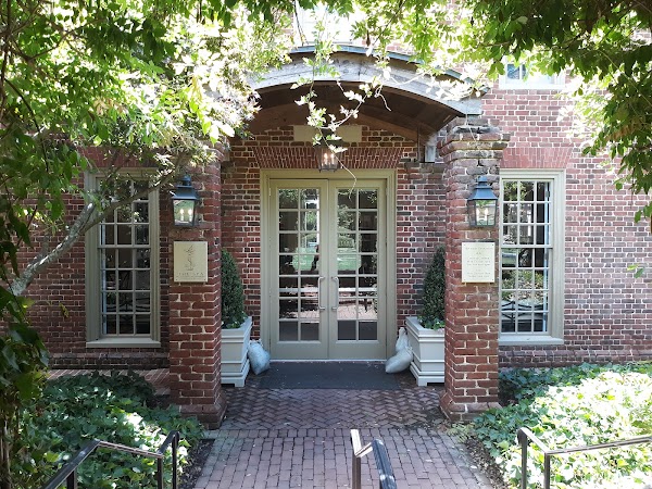 The Spa of Colonial Williamsburg 5