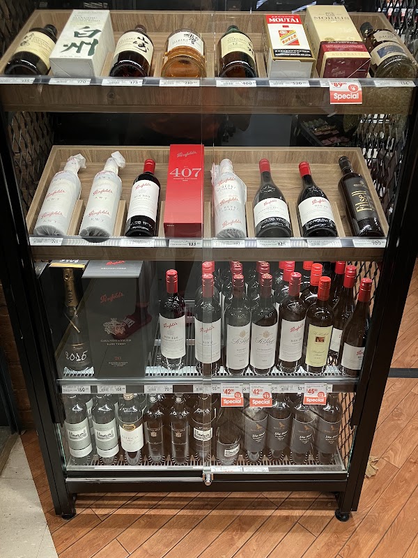 IGA Local Grocer Southbank 4