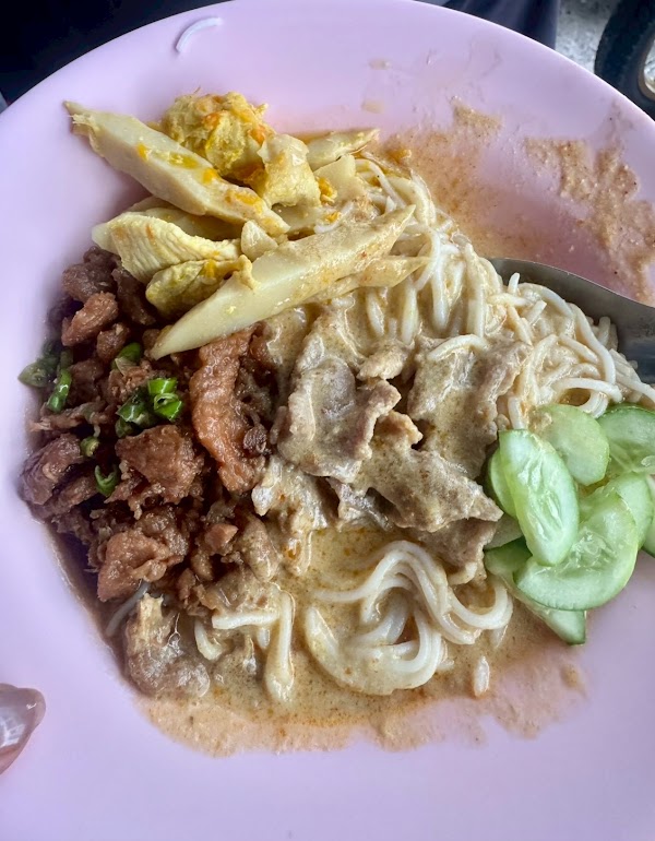 Khao Gaeng Jek Pui (Je Chie) 5