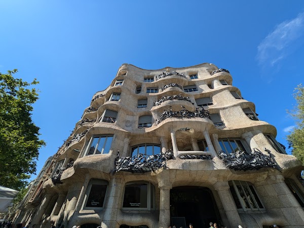 Passeig de Gràcia - shopping street