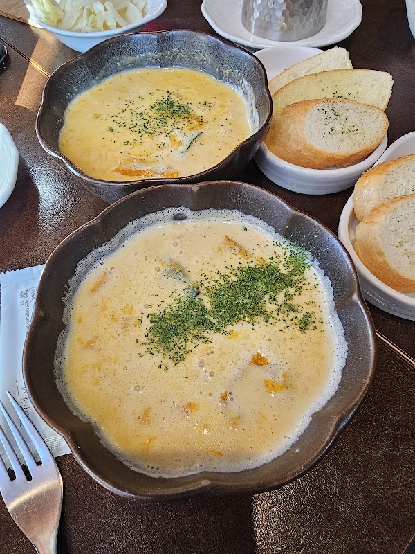 Dr. Robbin Pizza and Pasta 3