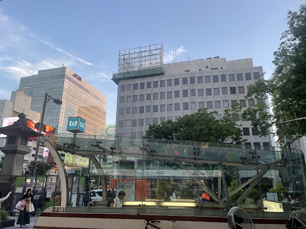 Omote-Sando Station 2