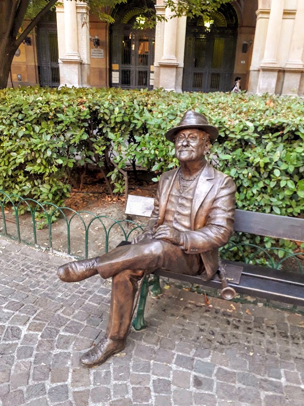 Piazza Cavour