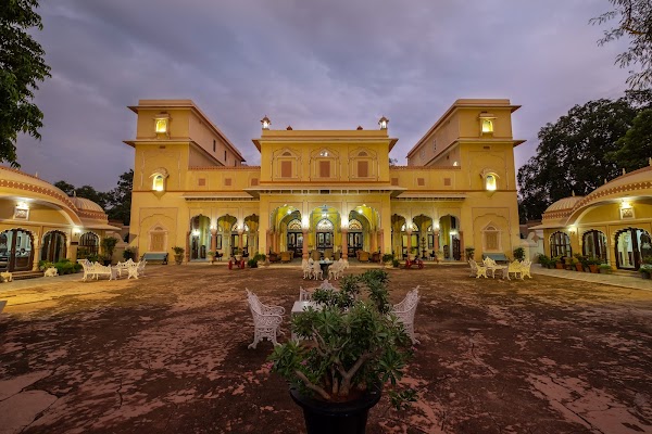 Hotel Narain Niwas Palace