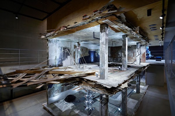 GENTLE MONSTER HAUS NOWHERE DOSAN 5