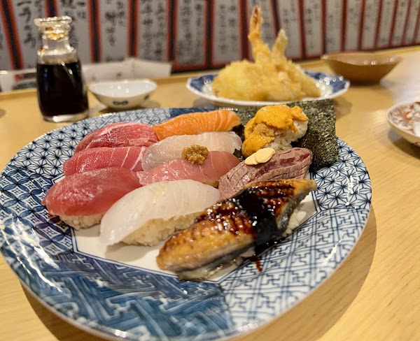 鮨酒場スシトフジ 三条 3