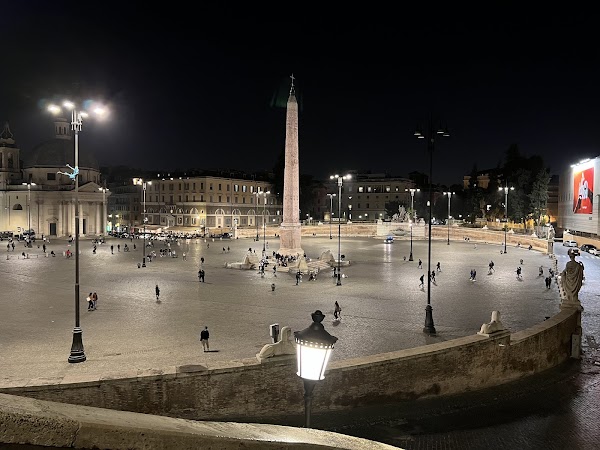 Piazza del Popolo 4