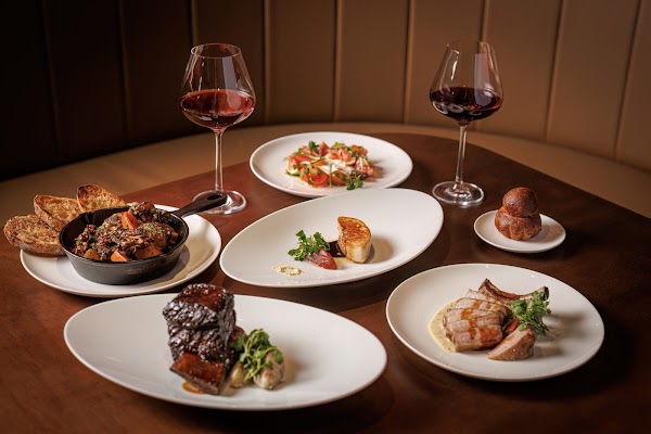 B3 Steakhouse - Nguyen Hue Branch, Level 3 4
