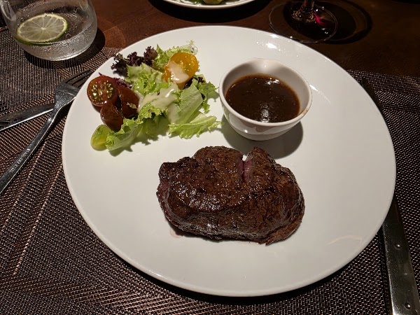 B3 Steakhouse - Nguyen Hue Branch, Level 3 2