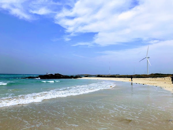 Gimnyeong Beach 5