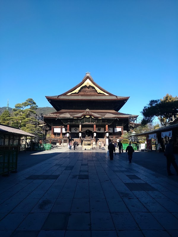 Zenkō-ji temple 5