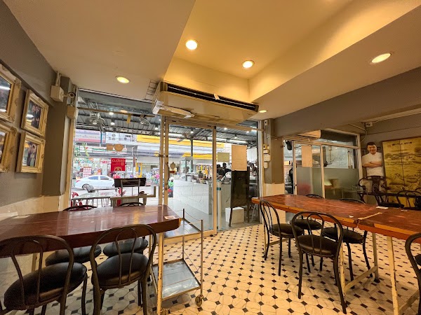 Lerdtip Restaurant Wanghin
