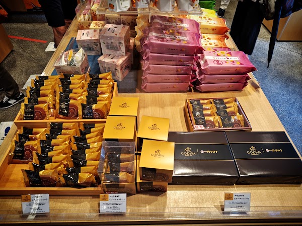 Ichirokuhonpo Dogo-honkanmae Store 3