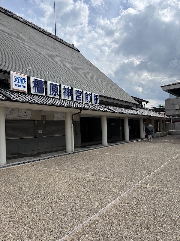 Statue of E. Honda 4