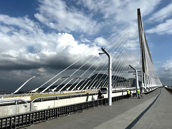 Danjiang Bridge