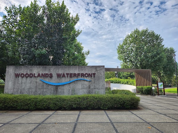 Woodlands Waterfront Park 1