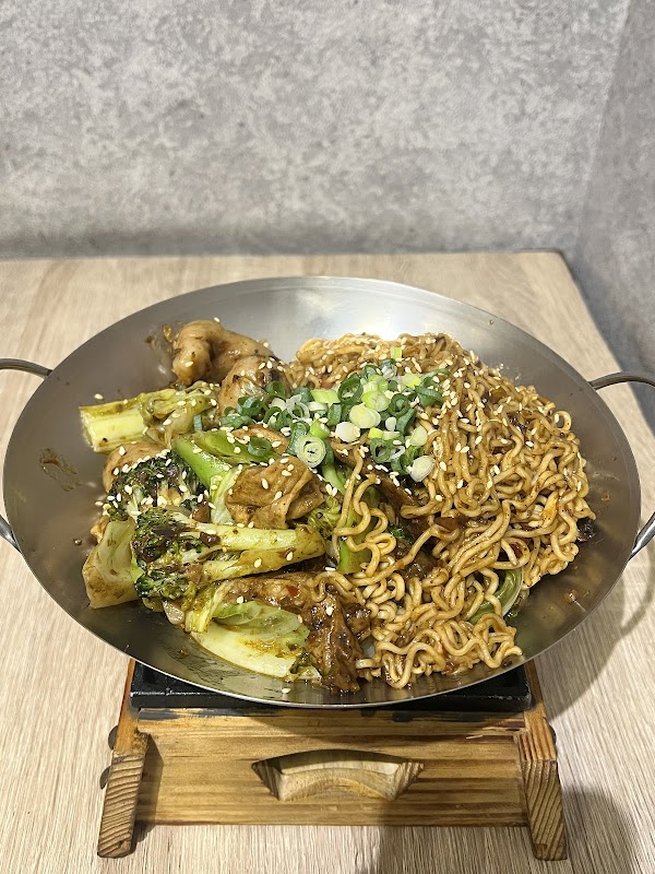 椒点麻辣干鍋-三民總店 4
