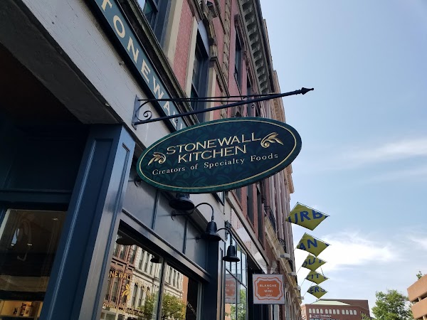 Stonewall Kitchen Portland Company Store
