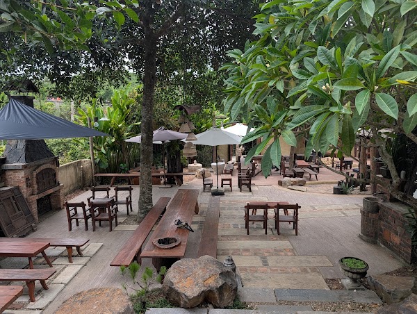 Nương Cafe & Homestay Huế