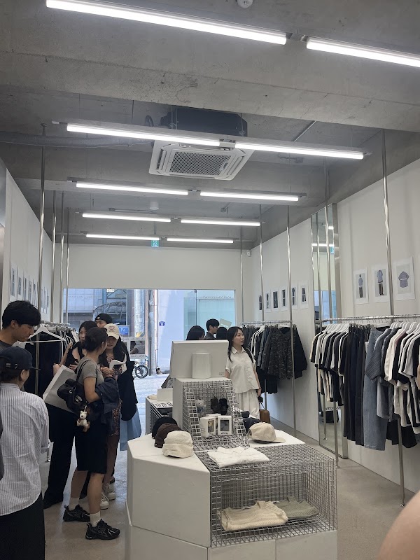 Millo Archive Seongsu Flagship Store 5