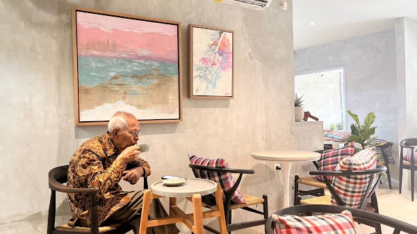 kopi ketjil Menteng 1
