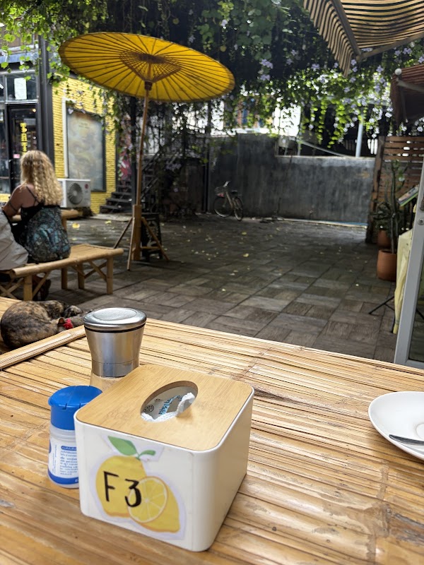 Lemon Thyme Cafe’ 2
